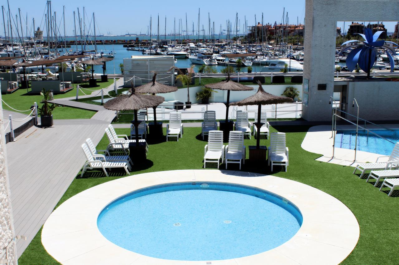 Suites Puerto Sherry El Puerto de Santa María Buitenkant foto